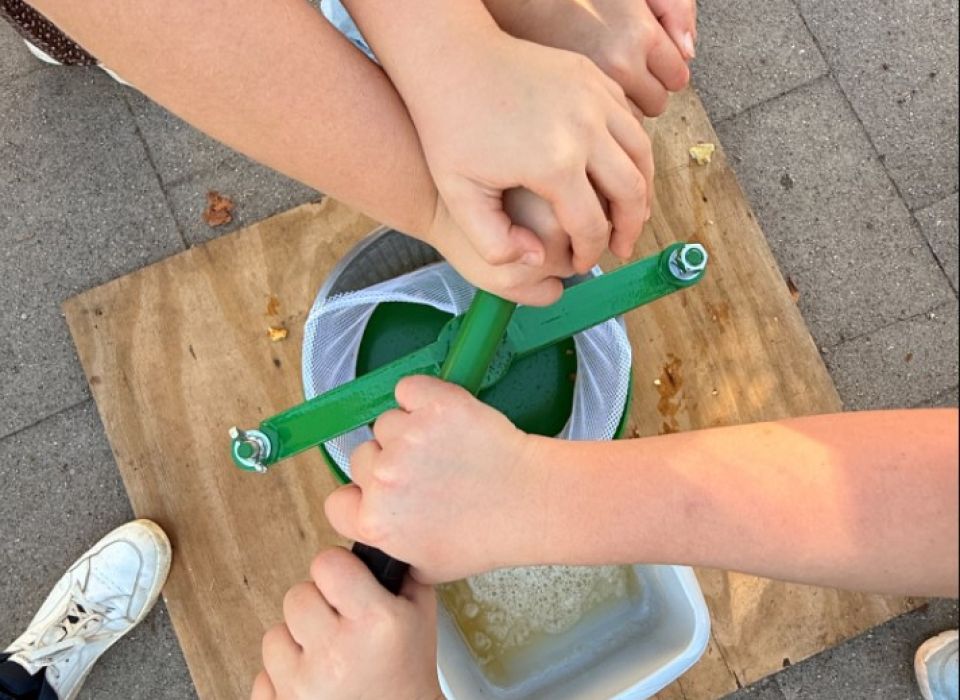 Image - Apfelfest mit frisch gepresstem Apfelsaft