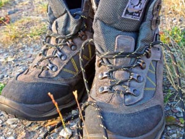 Image - Wanderschuhe Copyright Meike Kluska